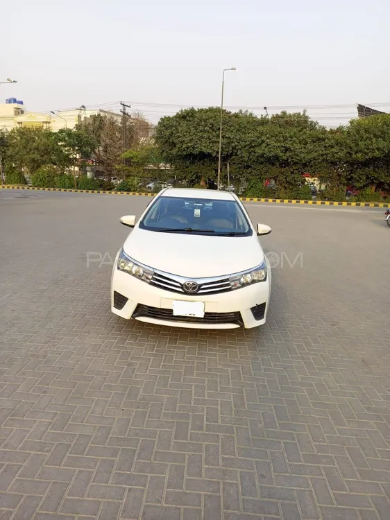 Toyota Corolla 2014 for Sale in Lahore Image-1