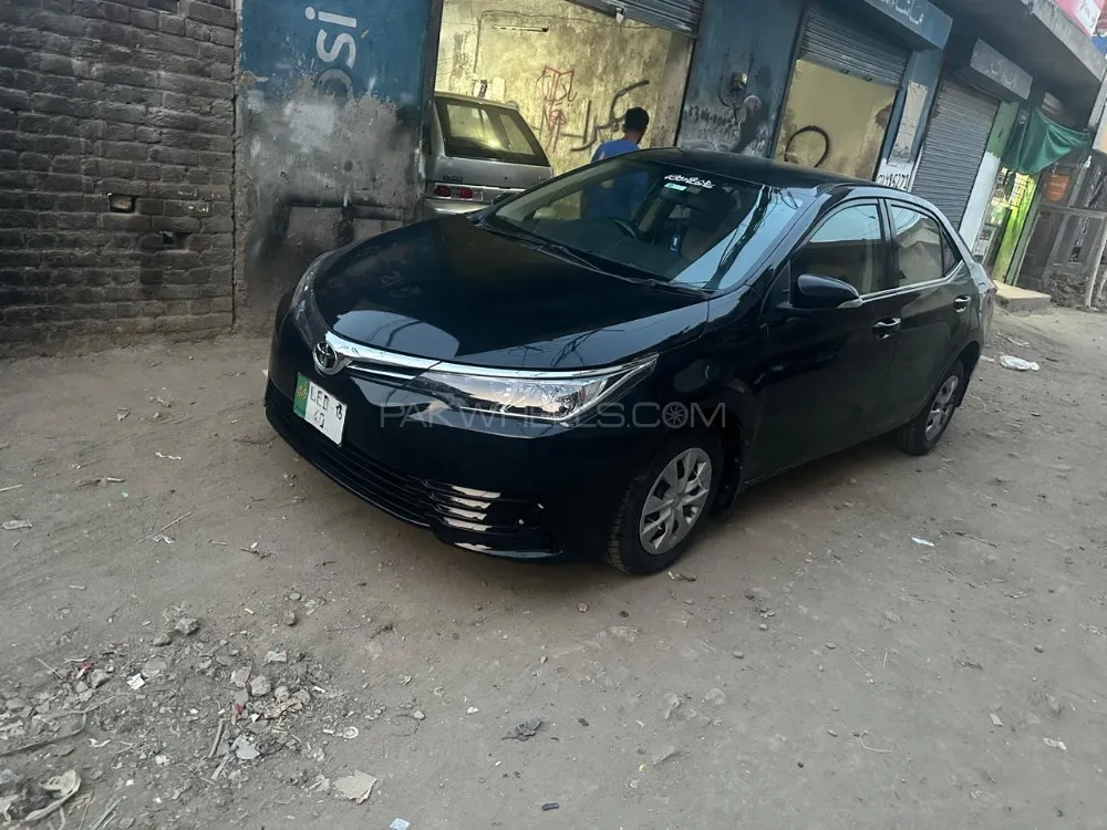Toyota Corolla 2016 for Sale in Sialkot Image-1