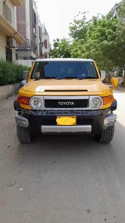 ٹویوٹا ایف جے کروزر 2012 for Sale in کراچی Image-1