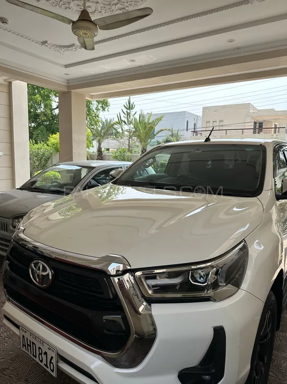 Toyota Hilux 2021 for Sale in Lahore Image-1