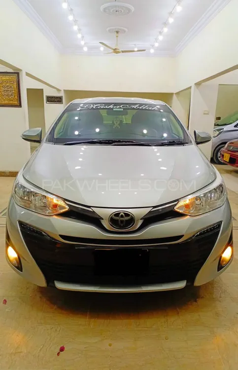 Toyota Yaris Sedan 2020 for Sale in Karachi Image-1