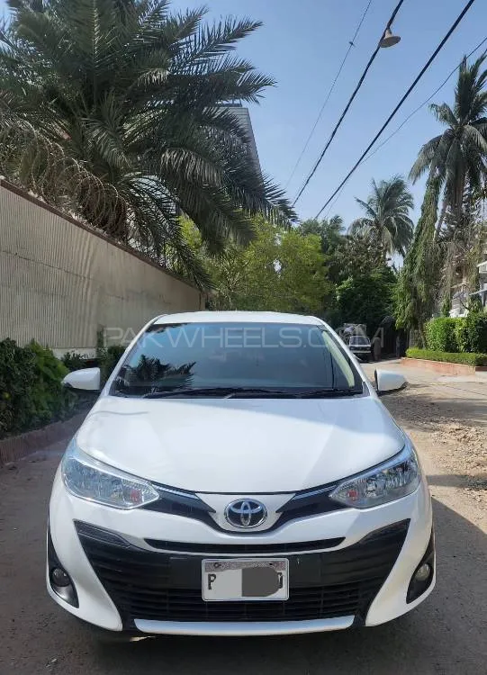 Toyota Yaris Sedan 2021 for Sale in Karachi Image-1