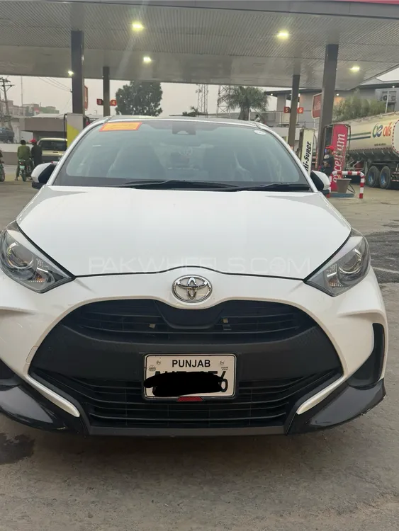 Toyota Yaris Hatchback 2021 for Sale in Lahore Image-1