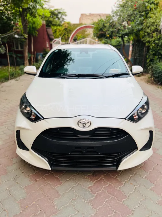 Toyota Yaris Hatchback 2021 for Sale in Lahore Image-1