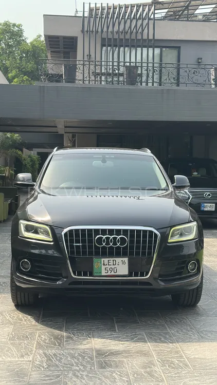 Audi Q5 2016 for Sale in Lahore Image-1