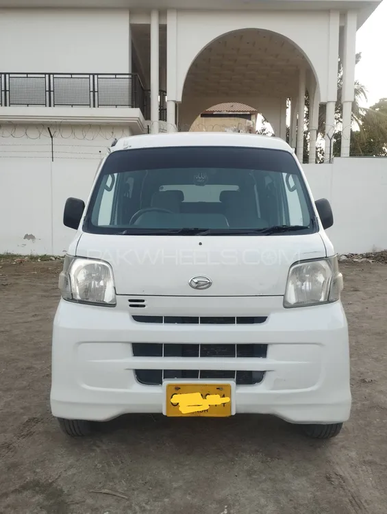 Daihatsu Hijet 2011 for Sale in Hyderabad Image-1