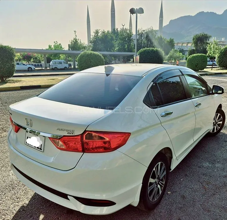 Honda City 2024 for Sale in Lahore Image-1