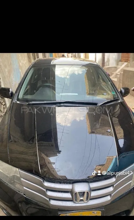 Honda City 2010 for Sale in Karachi Image-1