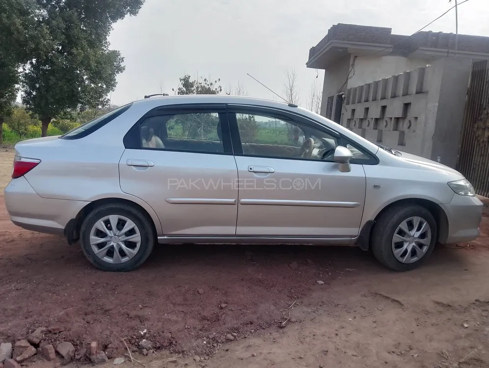 Honda City 2007 for Sale in Jaranwala Image-1