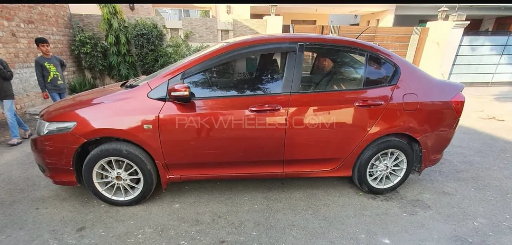 Honda City 2013 for Sale in Lahore Image-1