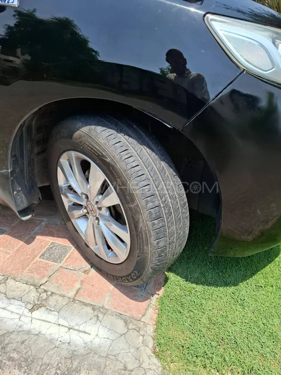 Honda Fit 2015 for Sale in Lahore Image-1