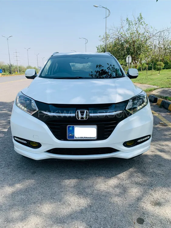 Honda Vezel 2015 for Sale in Islamabad Image-1