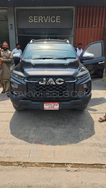 JAC T9 2025 for Sale in Faisalabad Image-1