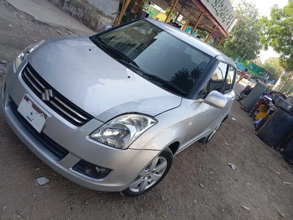 سوزوکی سوئفٹ 2016 for Sale in کراچی Image-1
