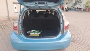 Toyota Aqua S 2012 for Sale