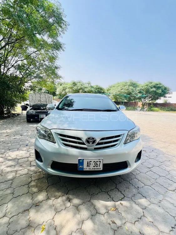 Toyota Corolla 2013 for Sale in Islamabad Image-1