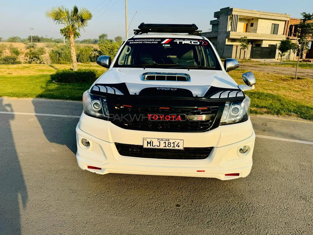 Toyota Hilux 2005 for Sale in Lahore Image-1