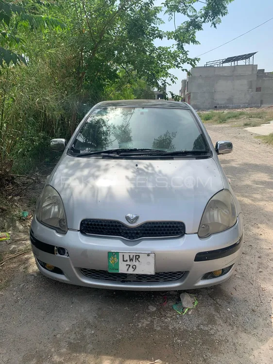 Toyota Vitz 2003 for Sale in Peshawar Image-1
