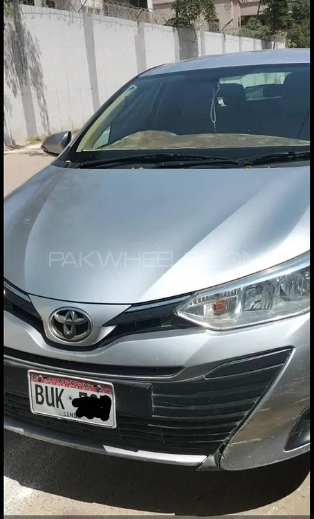 Toyota Yaris Sedan 2021 for Sale in Karachi Image-1
