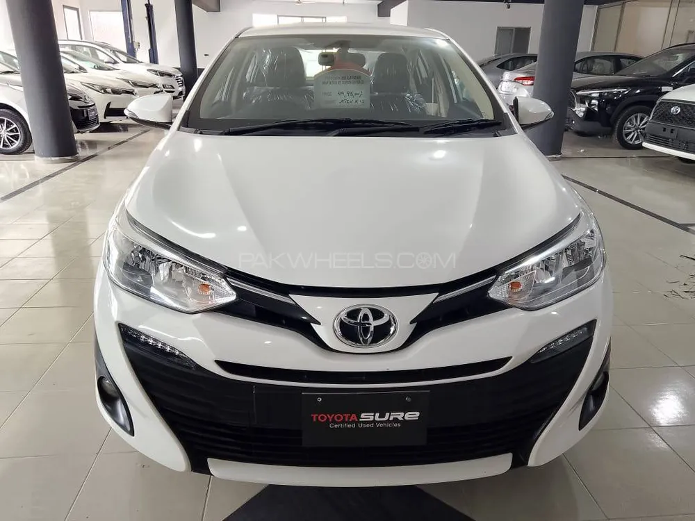 Toyota Yaris Sedan 2022 for Sale in Lahore Image-1