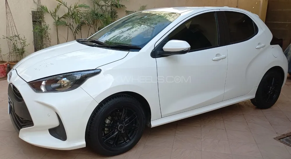 Toyota Yaris Hatchback 2021 for Sale in Karachi Image-1