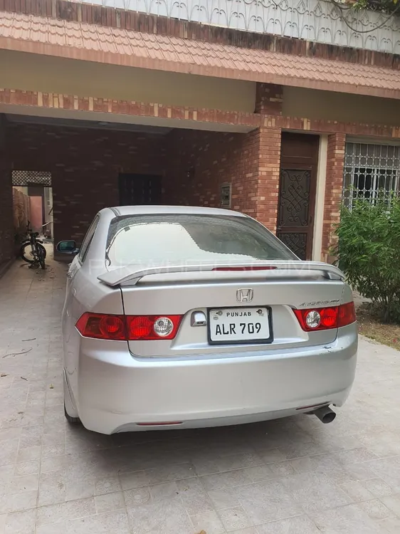Honda Accord 2010 for Sale in Lahore Image-1