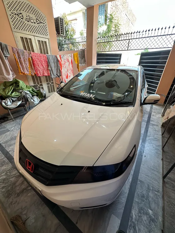Honda City 2016 for Sale in Sheikhupura Image-1