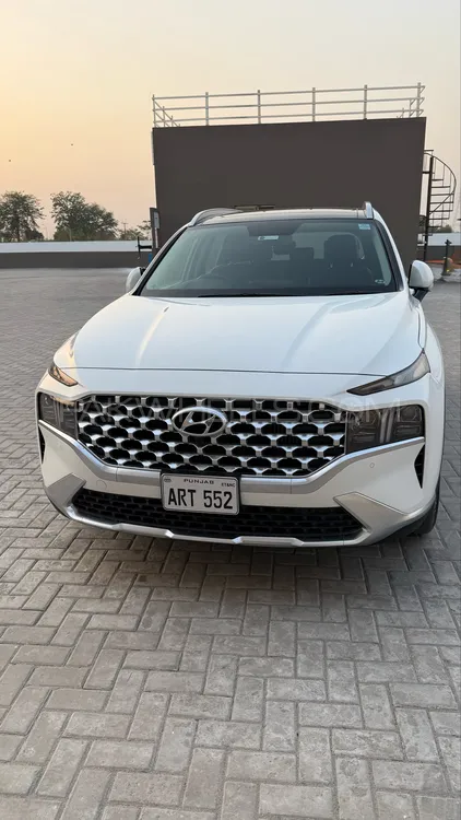 Hyundai Santa Fe 2023 for Sale in Gujrat Image-1