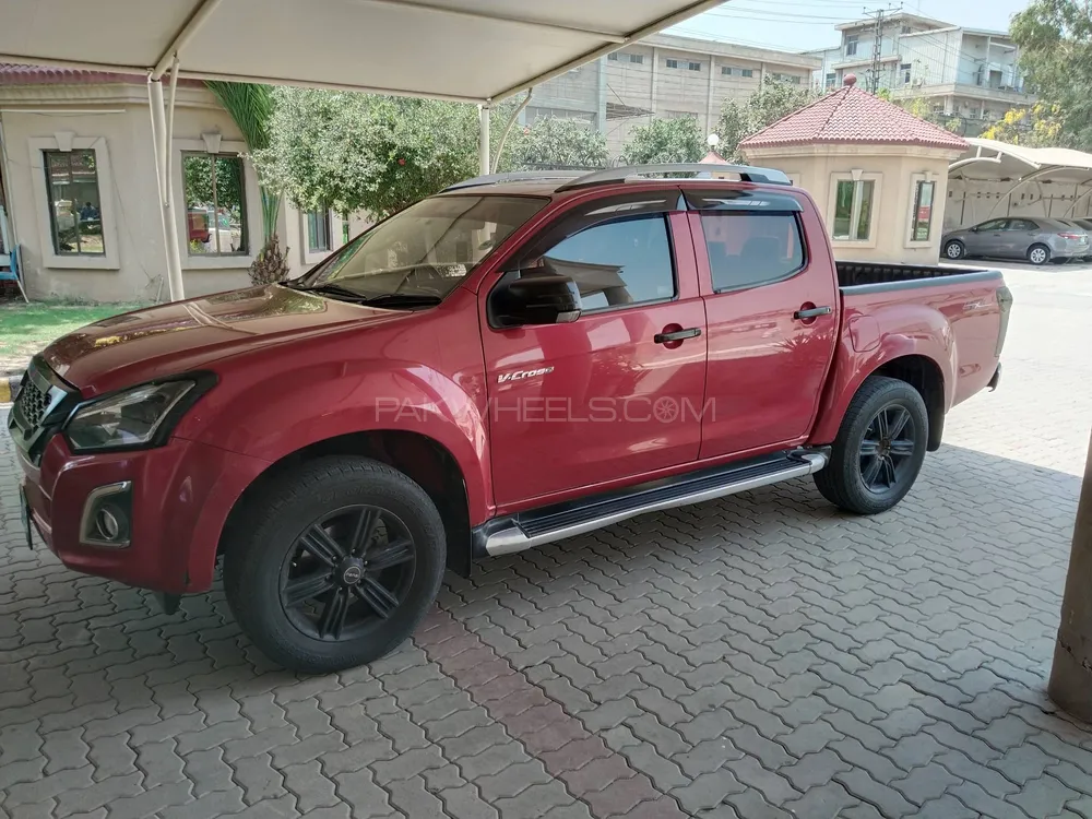 Isuzu D-Max 2019 for Sale in Lahore Image-1