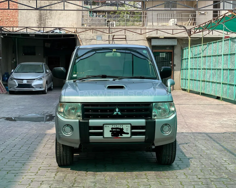 Mitsubishi Pajero Mini 2012 for Sale in Lahore Image-1