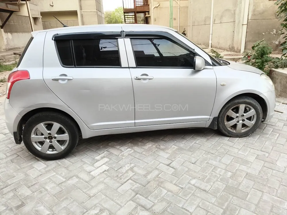Suzuki Swift 2017 for Sale in Multan Image-1