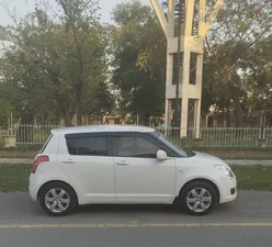 Suzuki Swift DLX 1.3 Navigation  2018 for Sale