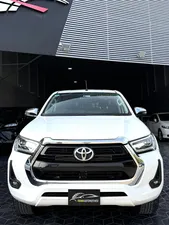Toyota Hilux Revo V Automatic 2.8 2021 for Sale