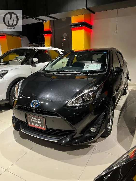 Toyota Aqua 2020 for Sale in Karachi Image-1
