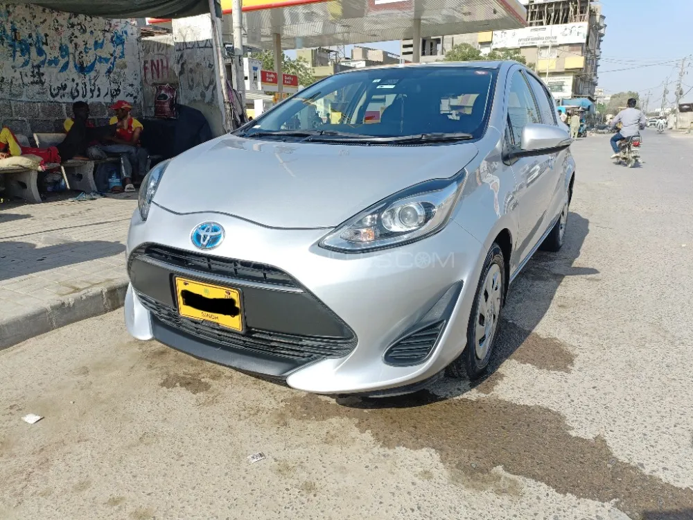 Toyota Aqua 2017 for Sale in Karachi Image-1