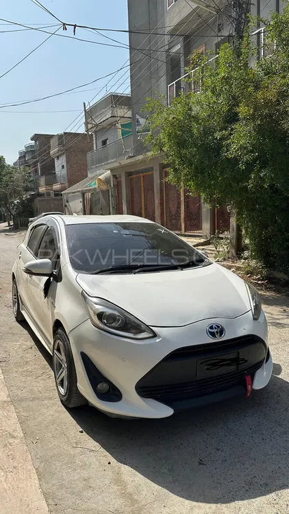 ٹویوٹا اکوا 2018 for Sale in پشاور Image-1