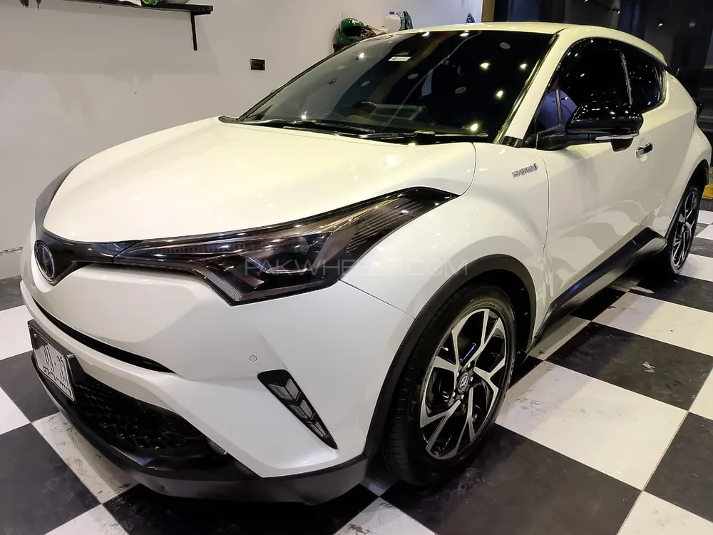 Toyota C-HR 2018 for Sale in Attock Image-1