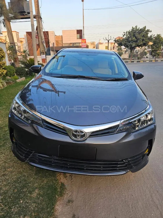 Toyota Corolla 2017 for Sale in Multan Image-1