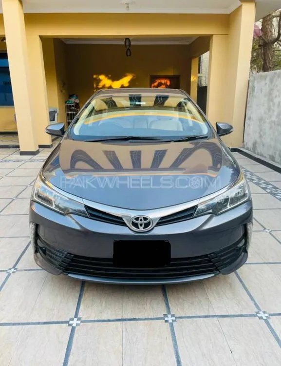 Toyota Corolla 2018 for Sale in Karachi Image-1