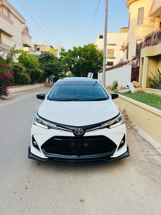 Toyota Corolla 2021 for Sale in Karachi Image-1