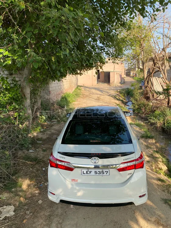 Toyota Corolla 2015 for Sale in Jalalpur Jattan Image-1