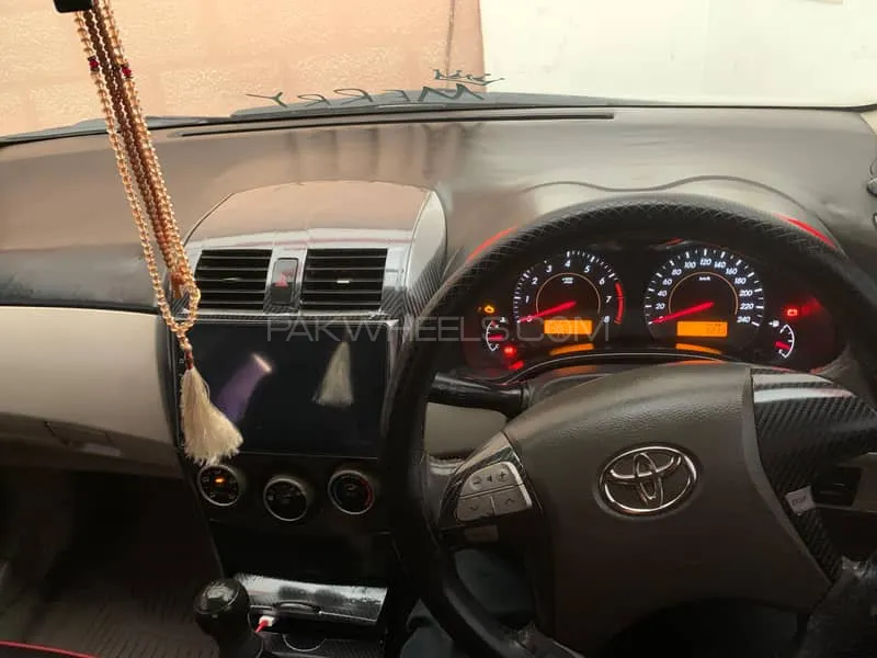 Toyota Corolla 2011 for Sale in Okara Image-1