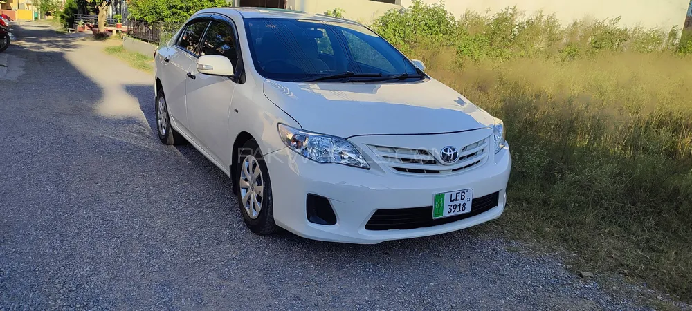 Toyota Corolla 2011 for Sale in Islamabad Image-1