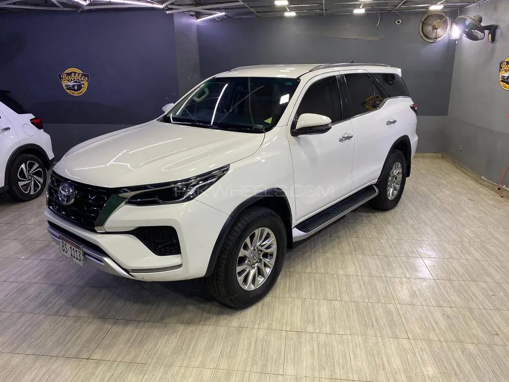 Toyota Fortuner 2022 for Sale in Karachi Image-1