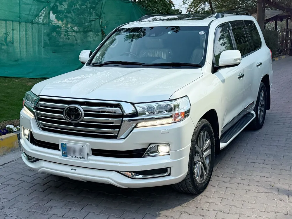 Toyota Land Cruiser 2019 for Sale in Islamabad Image-1