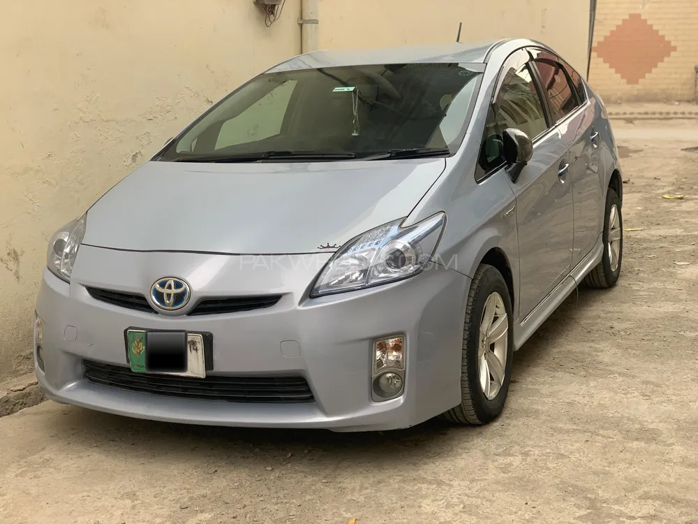 ٹویوٹا پریوس 2010 for Sale in پشاور Image-1
