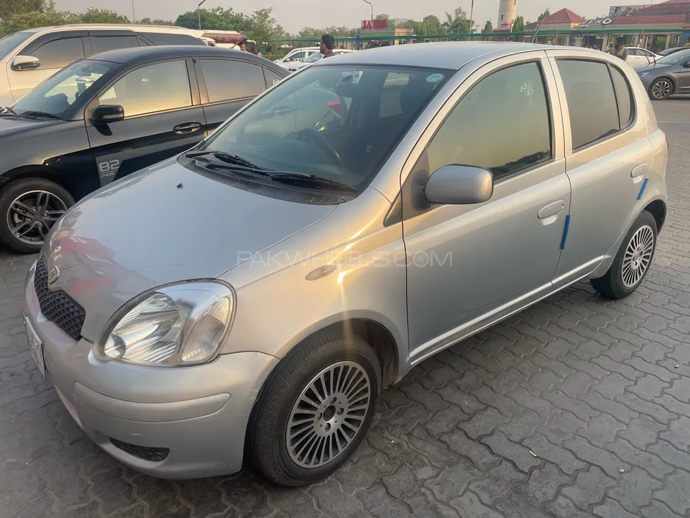 Toyota Vitz 2004 for Sale in Rawalpindi Image-1