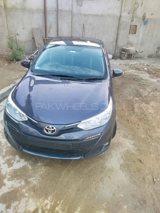 Toyota Yaris Sedan 2021 for Sale in Karachi Image-1