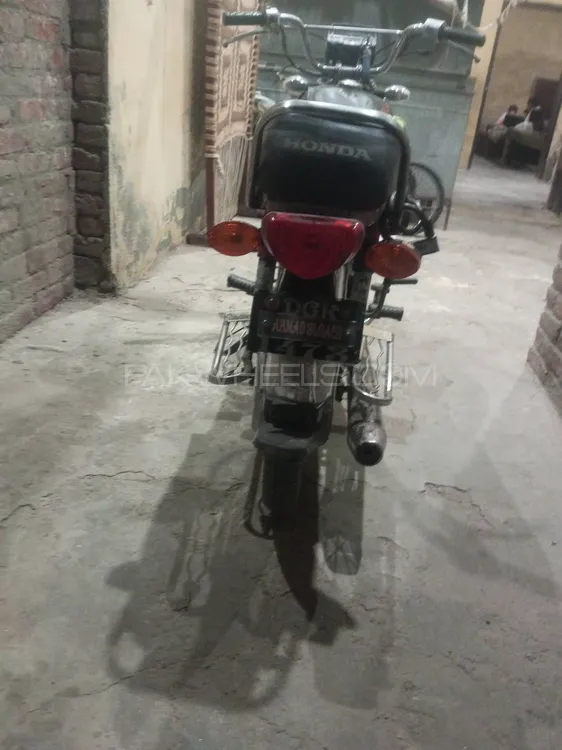 Unique Xtreme UD 70 2007 for Sale Image-1
