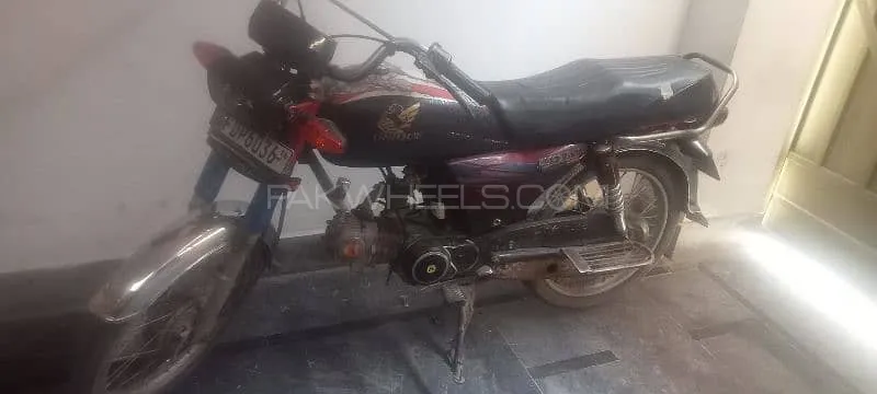 Unique Xtreme UD 70 2016 for Sale Image-1